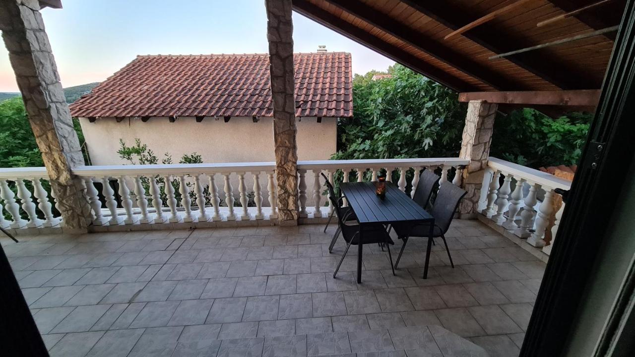 Apartment Ocean View Bilice